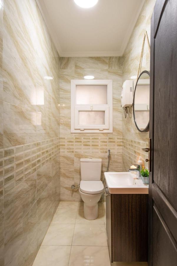 The 2Bdr Compelling Condo 5 Min To Cai Airport Cairo Exterior foto